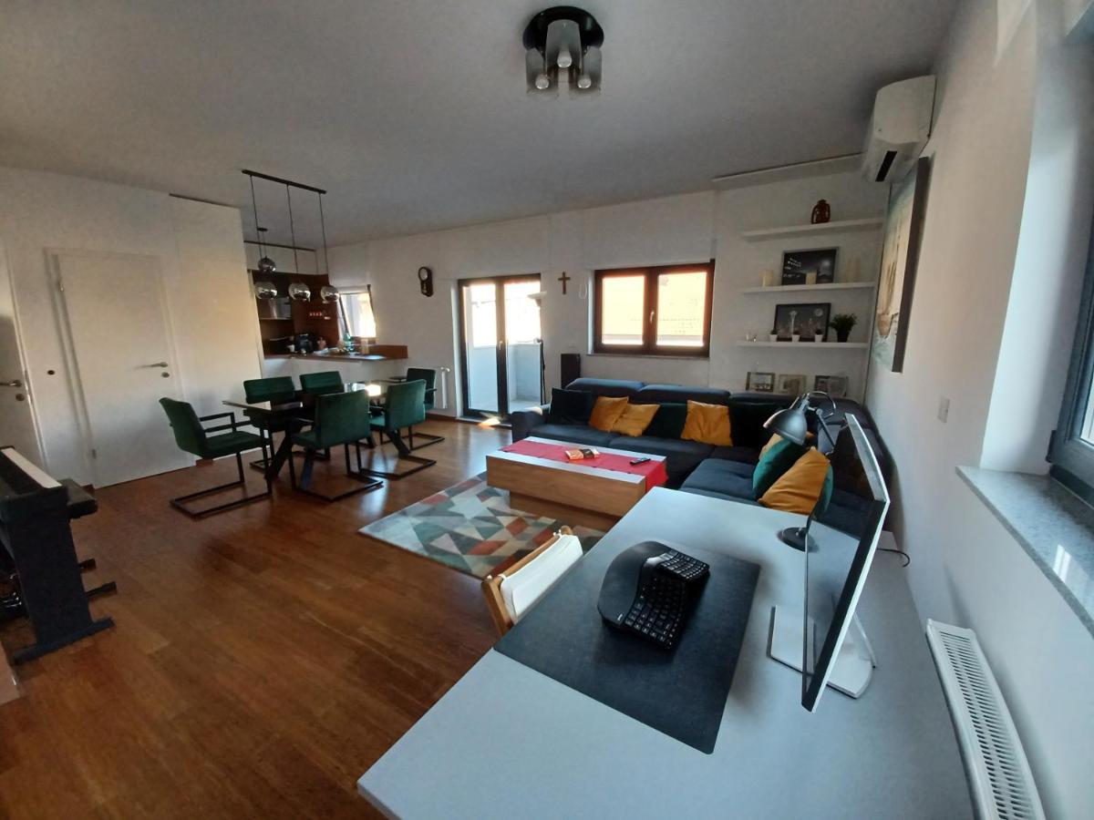 Modern 4-Star Luxury Apt - Wfh Ready, Free Parking Zagreb Exterior photo